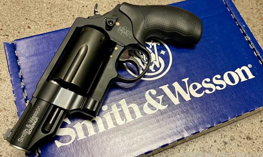 SMITH & WESSON GOVERNOR 45LC 410GA 45ACP 2.75 Smith and Wesson SW Revolver  - Revolvers at  : 1033578889